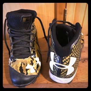 Youth Under Armor cleats